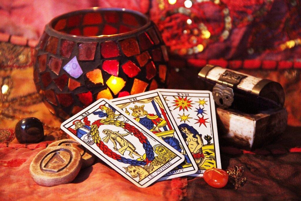 Découvrez le Tarot de Marseille et ses Arcanes
